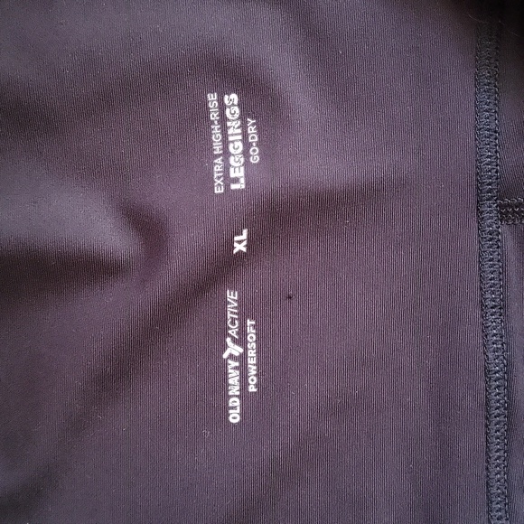 2 Pairs Old Navy Maternity Leggings - Picture 3 of 3